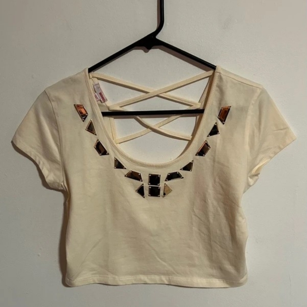 BONGO Cream Crop Top with Geometric Details